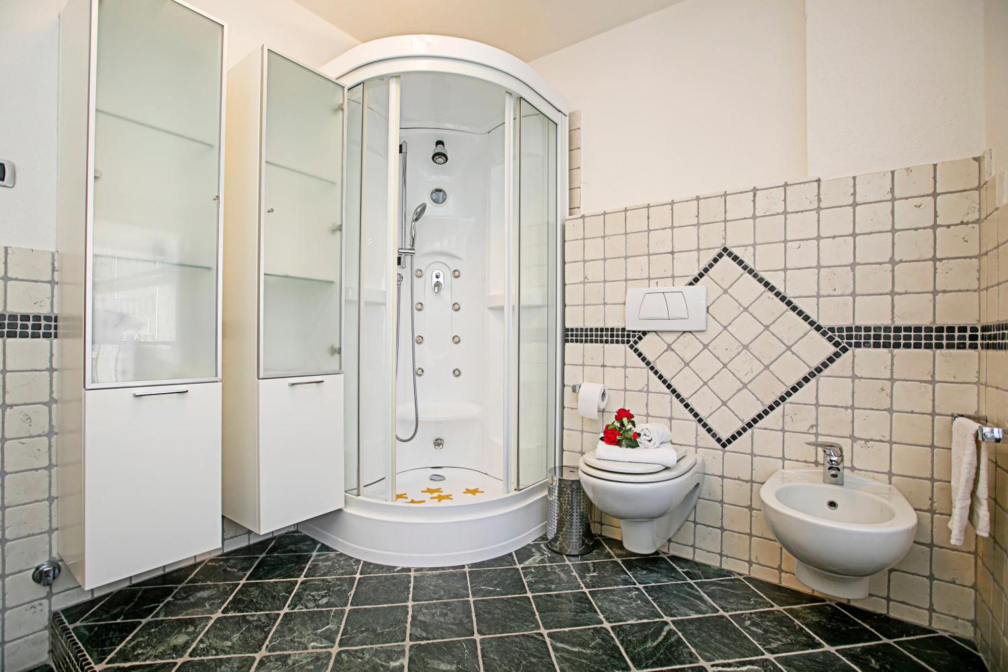 Paulie Apartment - Happy Rentals Riva del Garda Dış mekan fotoğraf