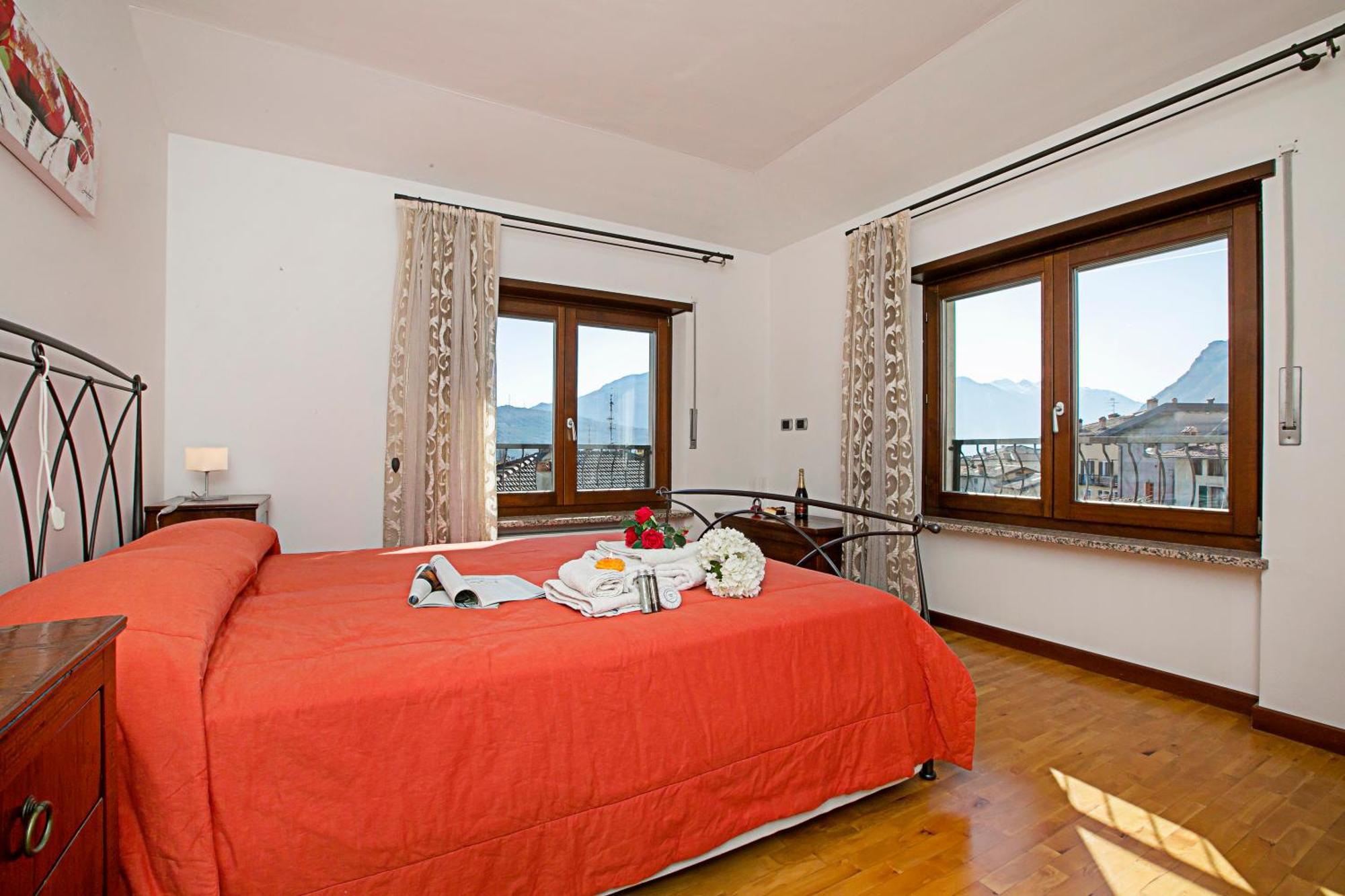 Paulie Apartment - Happy Rentals Riva del Garda Dış mekan fotoğraf