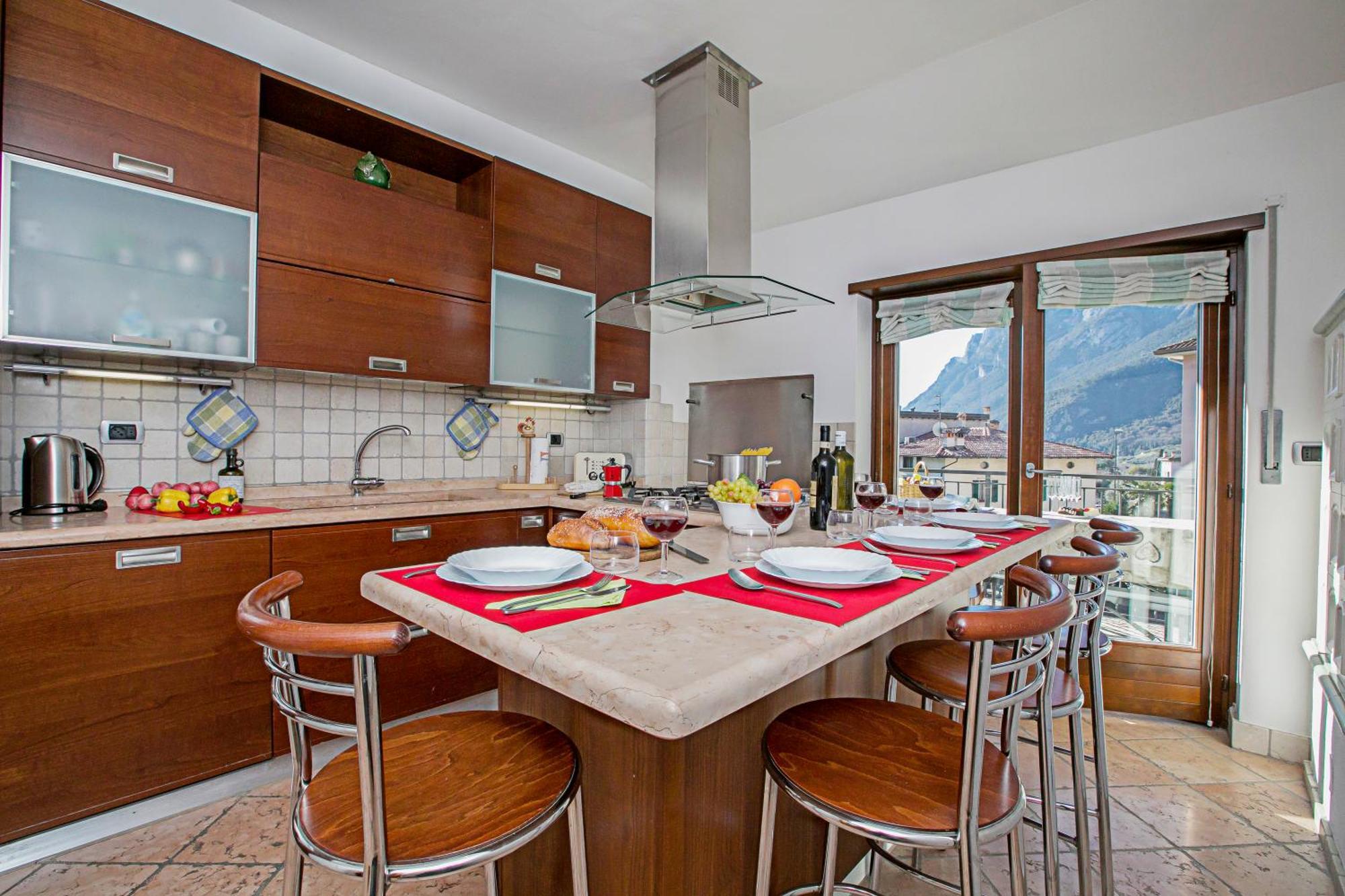 Paulie Apartment - Happy Rentals Riva del Garda Dış mekan fotoğraf